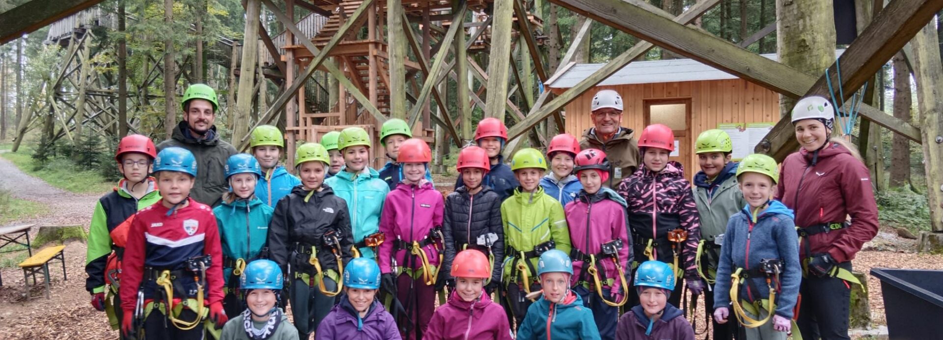 Kennenlerntage der ersten Klassen beim Baumkronenweg in Kopfing